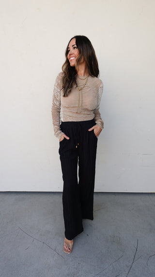 Black Textured Drawstring Pant