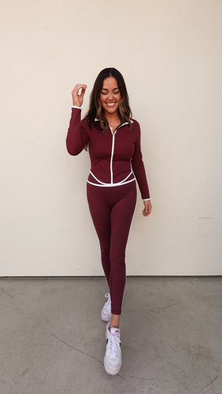 Wine Contrasting 3-Piece Active Set