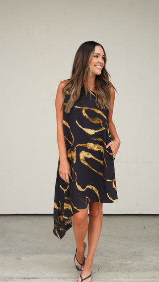 Black One-Shoulder Patterned Dress