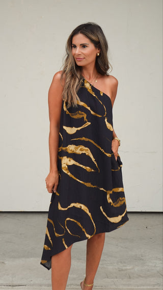 Black One-Shoulder Patterned Dress