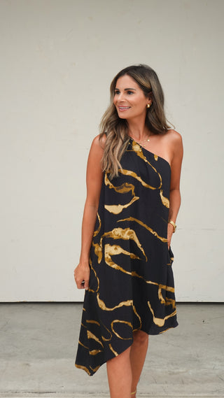 Black One-Shoulder Patterned Dress