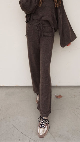 Knit Elastic Waist Pant - Chocolate