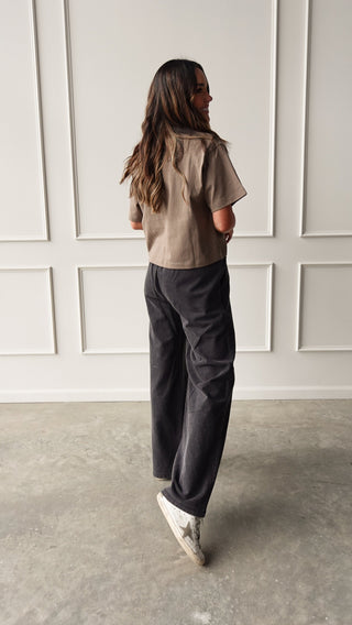 Olive short sleeve linen tee lightweight everyday top