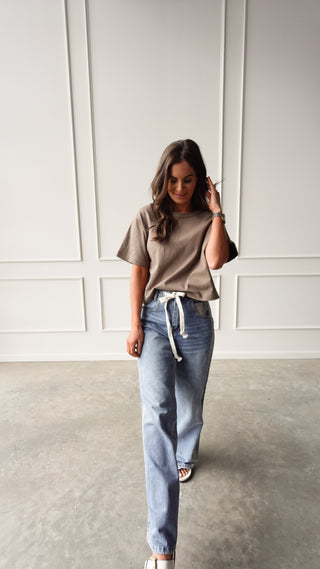 Olive short sleeve linen tee lightweight everyday top