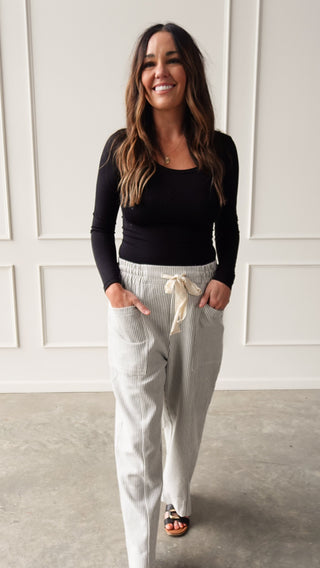 Black long sleeve seamless top fitted layering basic