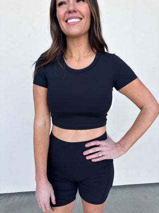 Black Cropped Active Tank with Padding