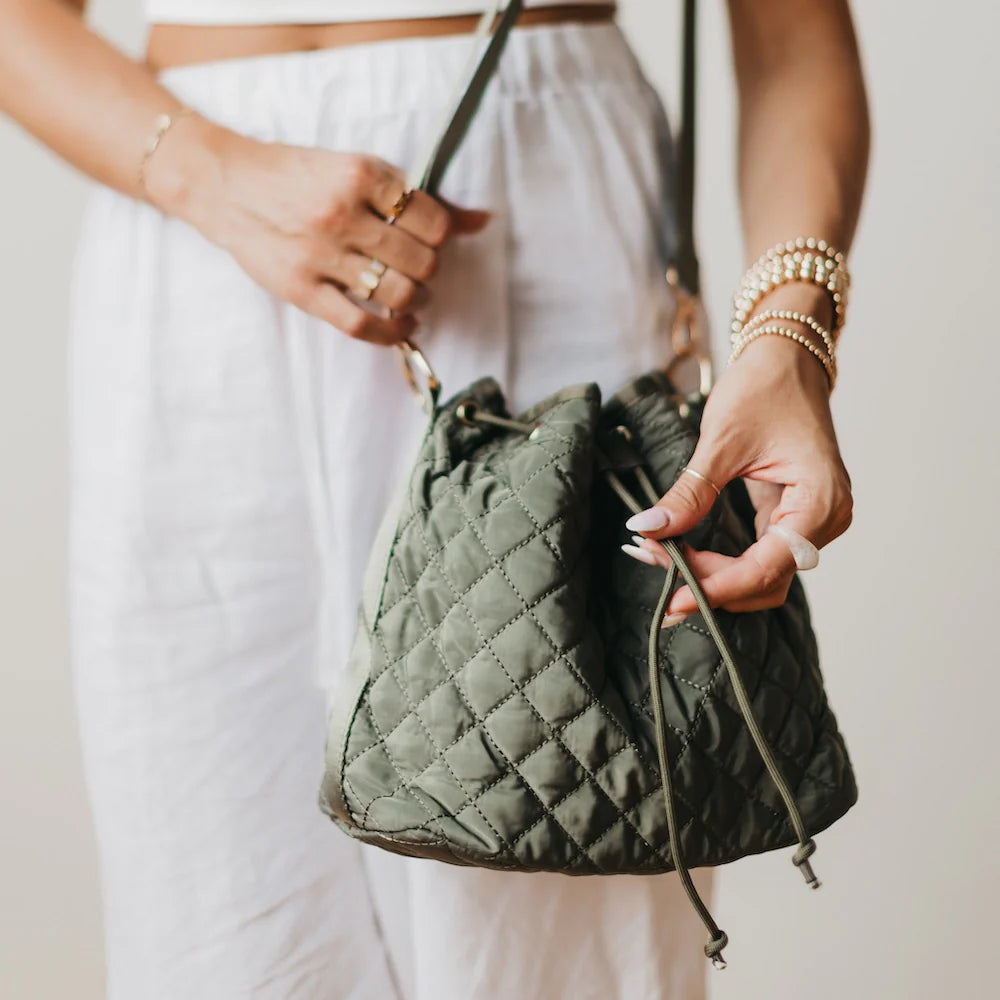 Olive Quilted Crossbody Bucketbag